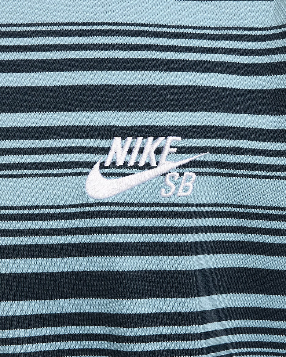 Nike SB Max90 Skate T Shirt. Nike